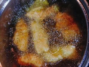 巴沙鱼简单几步做出来孩子特别喜欢吃之油炸巴沙鱼块的做法 步骤14