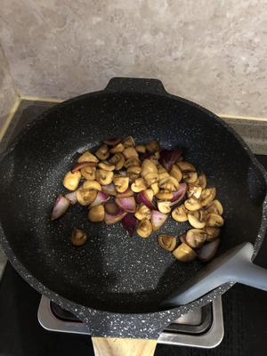 黑椒口蘑的做法 步骤8