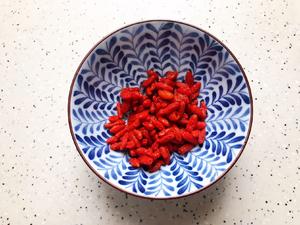姬松茸茶树菇鸡汤的做法 步骤7