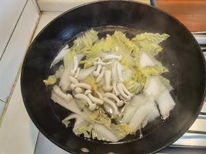 粉丝丸子煲的做法 步骤3