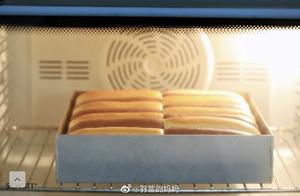 炼奶双色排包的做法 步骤15
