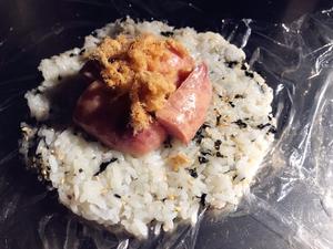 粢饭团和海苔香肠饭团的做法 步骤19