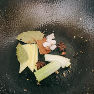 年夜饭团圆菜|酥焖带鱼（刀鱼）的做法 步骤15