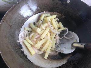 儿童趣味饭团便当（梦幻星空?）奶香玉米汁&狼牙土豆（蝶豆花）的做法 步骤11