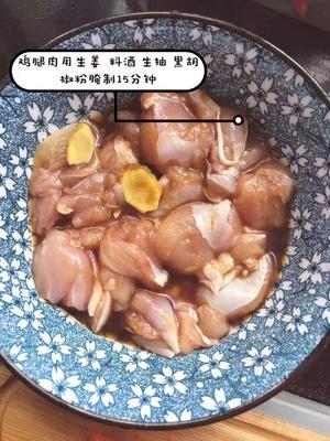 咖喱土豆鸡肉盖浇饭的做法 步骤2