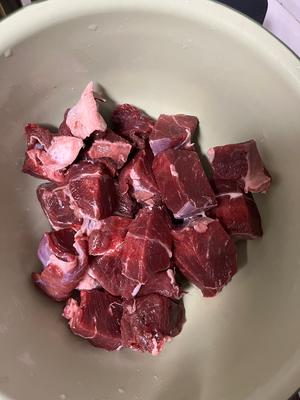 红烧牛肉（可做牛肉面、牛肉盖浇饭）的做法 步骤2