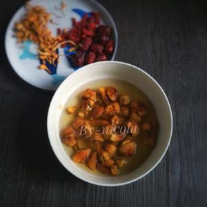 姬松茸虫草花乌鸡汤--最爱的菌菇汤没有之一的做法 步骤4