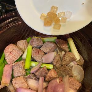 颜值在线的【番茄牛肉烩饭】的做法 步骤9