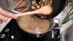 子时当归 | 蘑菇意大利烩饭的做法 步骤18
