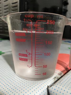 蜂窝状的香酥油条的做法 步骤2