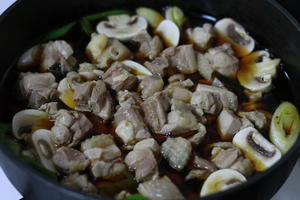 鸡肉鸡蛋盖浇饭（親子丼）的做法 步骤5