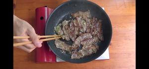 葱酱牛小排烧肉盖饭的做法 步骤7