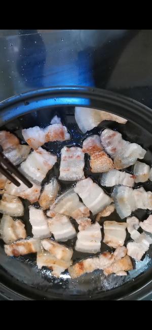 超下饭的五花肉咸红鱼煲的做法 步骤9