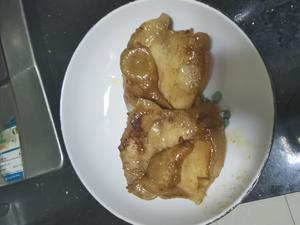 蒜香鸡扒芝士焗饭-空气炸锅版的做法 步骤4