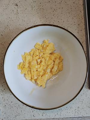 烤箱菜之芝士咖喱焗饭的做法 步骤1
