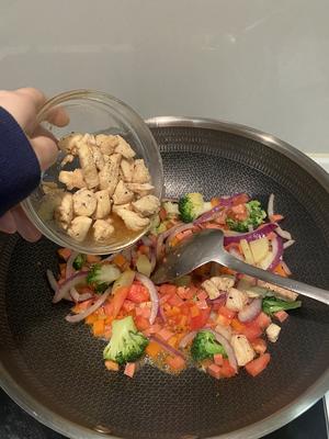 鸡胸肉芝士焗饭的做法 步骤8