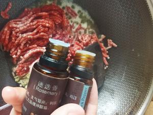 番茄黑胡椒肉酱意大利面的做法 步骤7