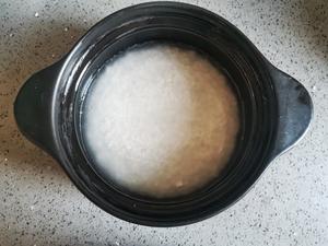 腊肠煲仔饭的做法 步骤3