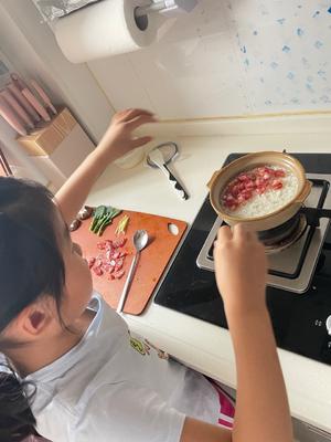 广式腊味煲仔饭的做法 步骤15