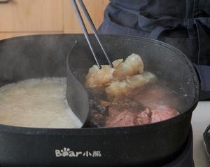 老广牛腩牛杂煲+腊味煲仔饭的做法 步骤4