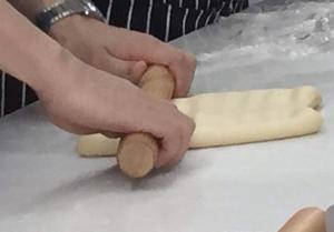 丹麦葡萄干卷的做法 步骤4