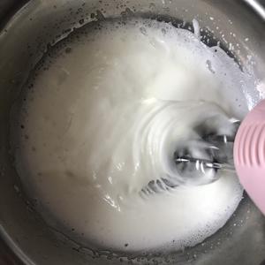 消耗高筋面粉做戚风蛋糕～的做法 步骤7