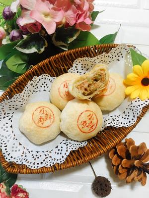 渣渣掉满地、唇齿留香的「酥皮鲜肉月饼?」低粉版！的做法 步骤34