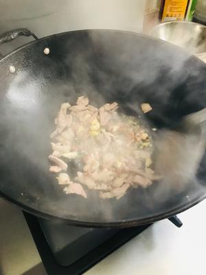 面条码子（辣椒丁炒肉）的做法 步骤7