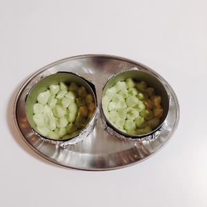 免烤｜抹茶樱花?草莓慕斯蛋糕｜夏日小甜品的做法 步骤10