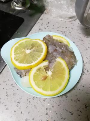 辅食鲽鱼鲜虾时蔬饼&面条小圆子的做法 步骤1