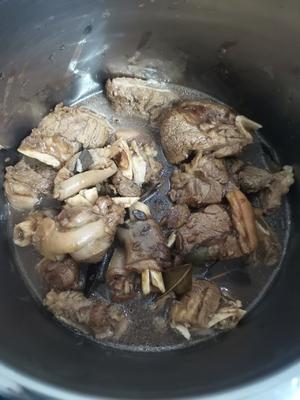 胡萝卜卤炖羊肉（高压锅版）的做法 步骤11