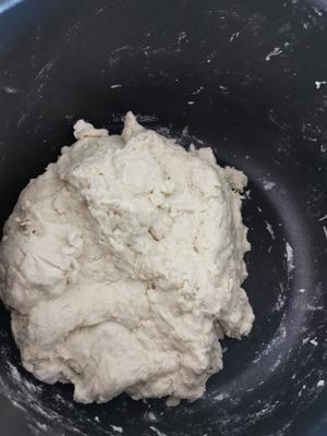 意大利拖鞋面包Ciabatta，没有机器只有勤劳的双手（不手揉）。的做法 步骤1