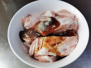 金牌蒜香骨（防爆油2次上浆法）的做法 步骤3