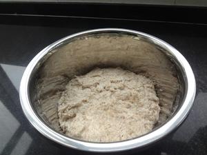全麦贝果（白燕全麦面包粉100%）的做法 步骤1