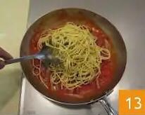 经典番茄培根意大利面Spaghetti all’ Amatriciana的做法 步骤15