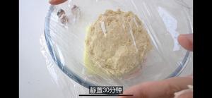 不用揉面！蓬松蒜香小餐包的做法 步骤7