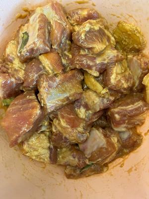 干锅土豆排骨（空气炸锅）的做法 步骤2