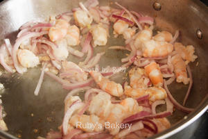 白葡萄酒海鲜意面（Seafood Pasta with White Wine）的做法 步骤7