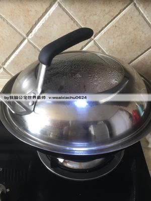 不放火锅底料的麻辣十三香小龙虾（附洗虾去虾线剥虾视频）的做法 步骤16