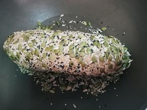 肉食爱好者：黑橄榄萨拉米100%全麦咸面包的做法 步骤8