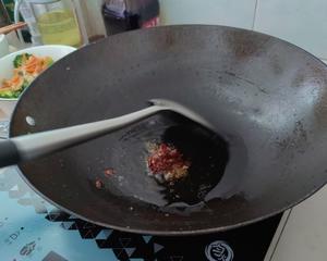 牡蛎炒鸡蛋的做法 步骤4