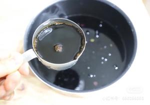 秃头女孩必备：韩式酱黑豆的做法 步骤2