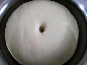 全手动拉丝椰蓉蜜豆餐包（无需出膜）的做法 步骤6