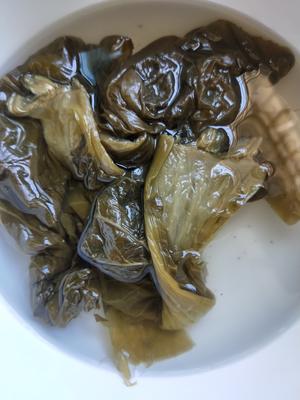 酸菜米豆腐汤的做法 步骤2