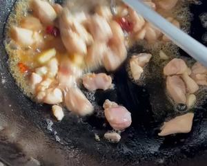 下饭菜 黄焖鸡的做法 步骤5