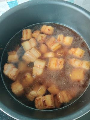 芸豆土豆红烧肉的做法 步骤4