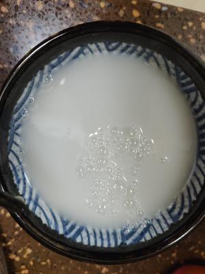 一锅出～排骨炖芸豆贴饼子的做法 步骤2