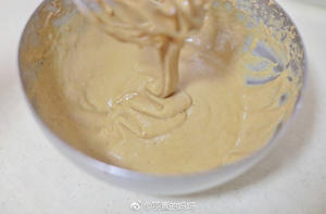 榛果戚风的做法 步骤7