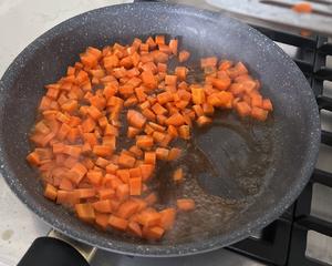 腰果鸡丁的做法 步骤5