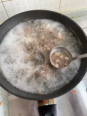 新手也会超详细步骤番茄土豆炖牛腩的做法 步骤6